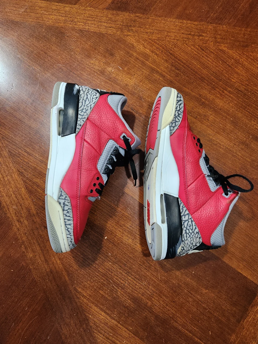 Jordan Retro 3s Size 9 Men Used Condition Replaced InSoles